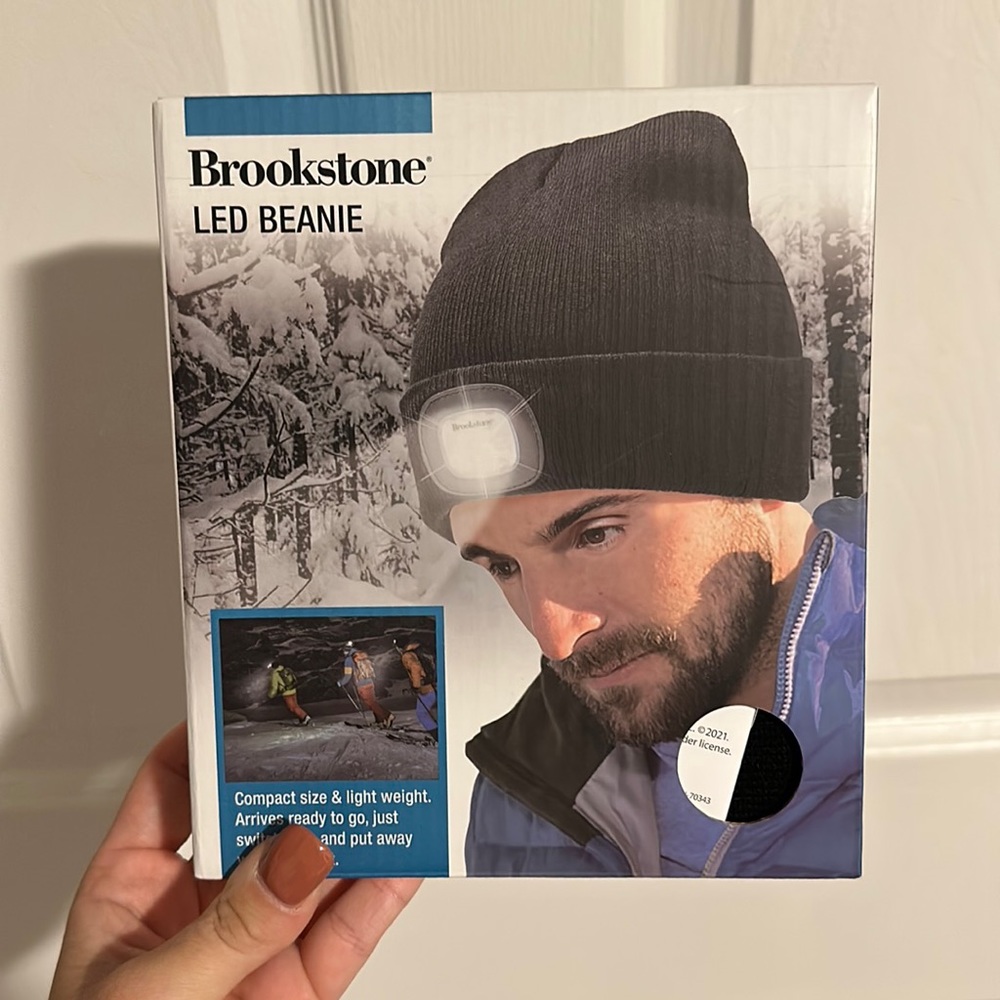 Brooke stone LED beanie